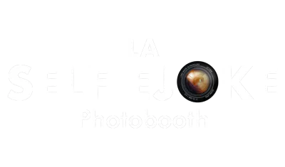 logo selfiejoke blanc photobooth